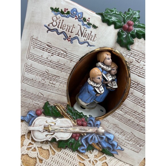 Vintage ‘87 GARRY SHARPE Silent Night Musical Figurine Christmas Music Box RARE - Picture 5 of 9